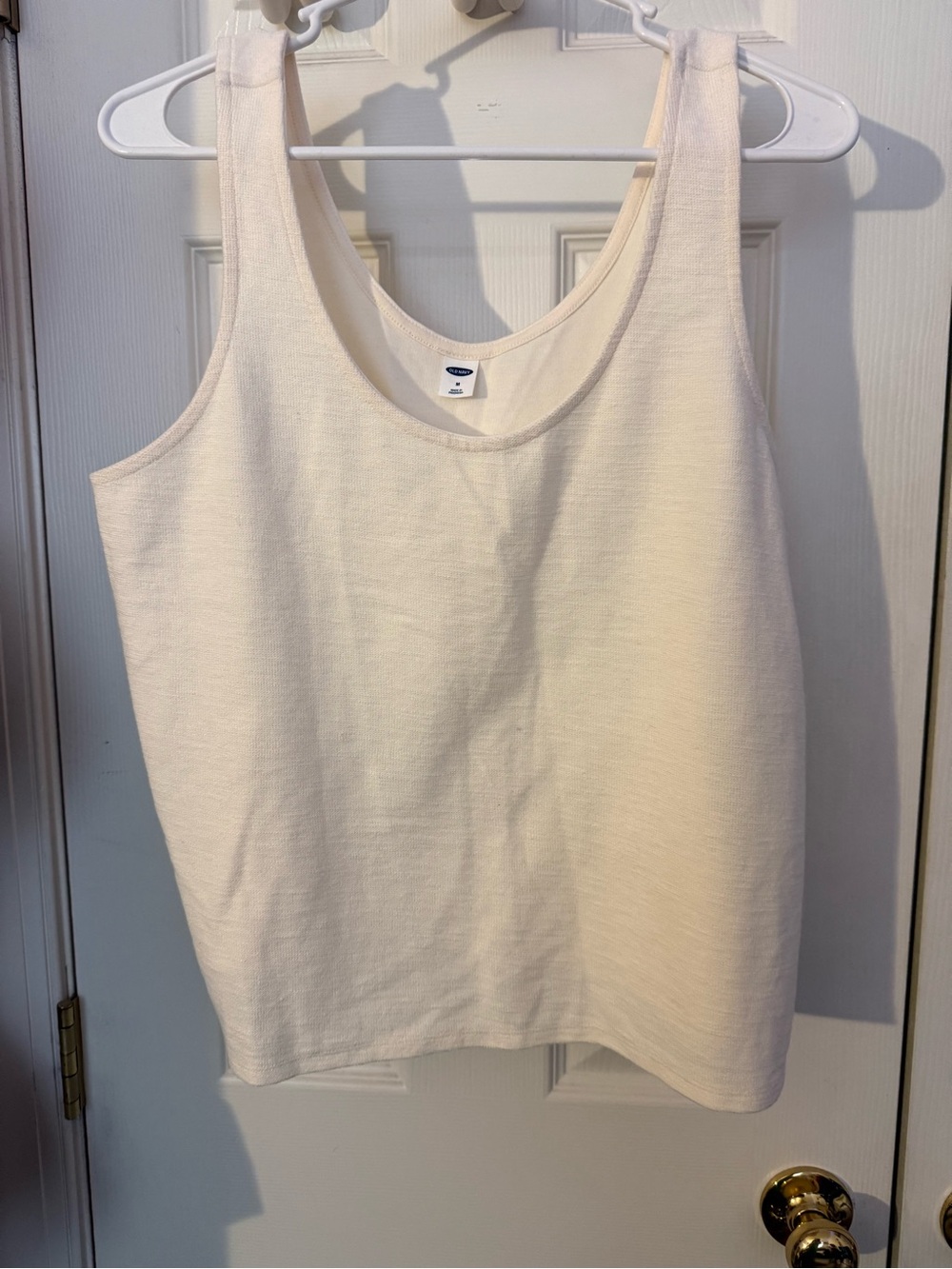 Old Navy Cream Scoop Neck Tank Top